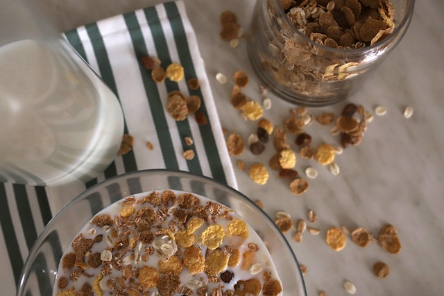 Müsli Nasıl Yapılır Sütle? Müsli Nasıl Yapılır Sütle?